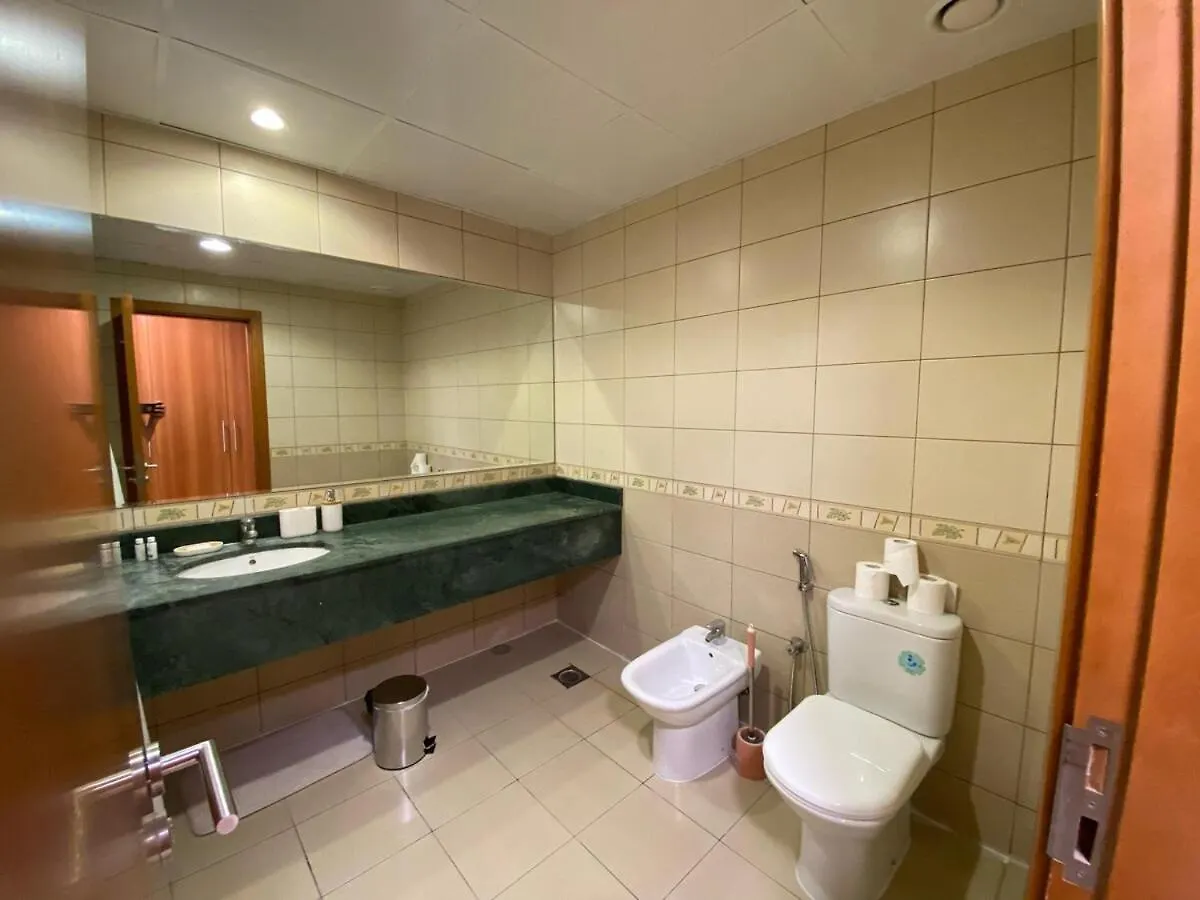 Modern 2 Bhk Apt In Dubai